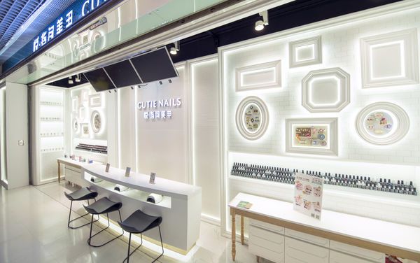 美甲店裝修要注意什么？30平方裝修大概要多少錢？