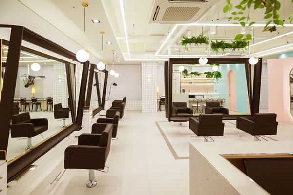  美發(fā)店如何進(jìn)行裝飾布局設(shè)計(jì)？
