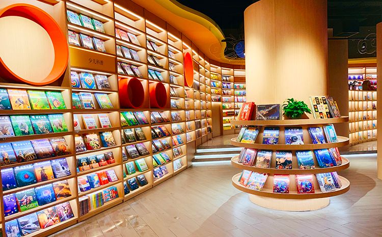 合肥書(shū)店裝修怎么設(shè)計(jì)？卓創(chuàng)幫您規(guī)劃出適合的裝修方案